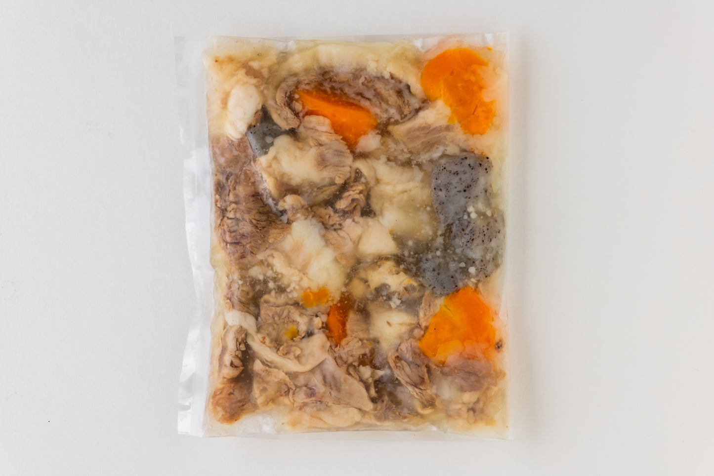 肉汁とお出汁が溶け込む 牛すじ塩煮込み